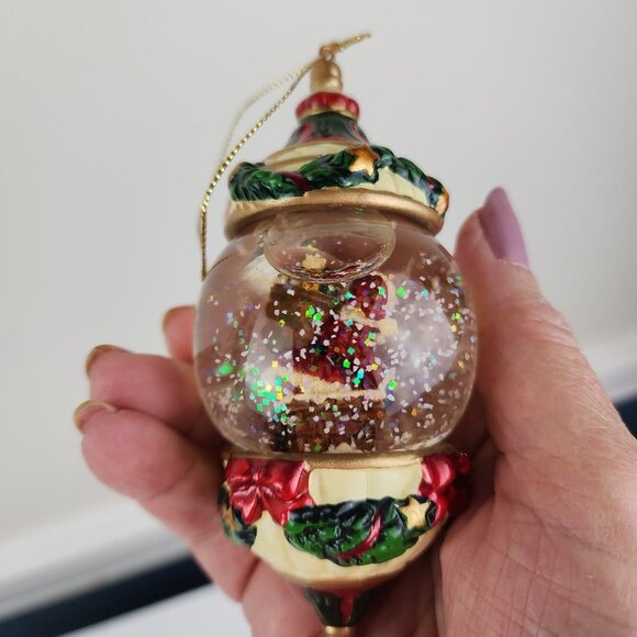Kirkland Signature Waterglobe Ornament Santa Claus NWT Holiday Christmas - Picture 7 of 9